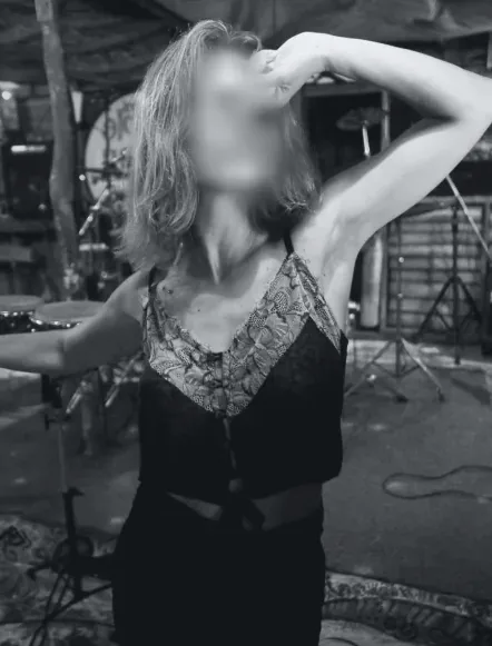 Carla, 20