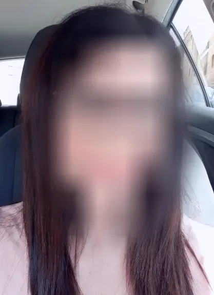 Carla, 38