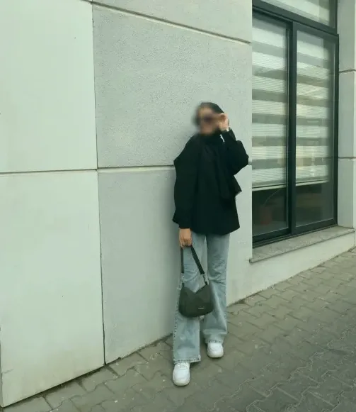 Carla, 26
