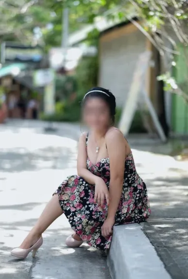 Diana, 31