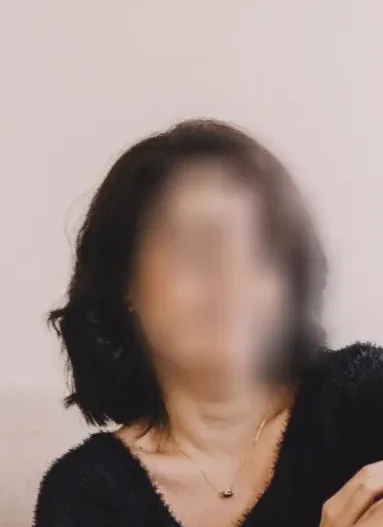 Emily, 38