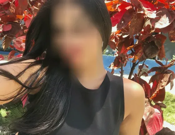 Hanna, 27