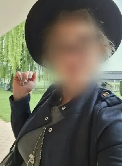 Larissa, 33