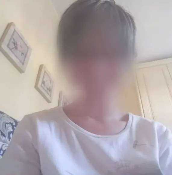 Maike, 34