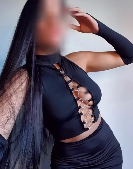 Marie, 22