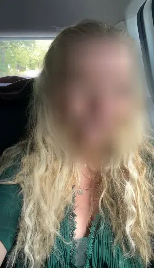 Marina, 29