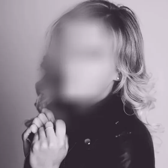 Nora, 33
