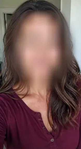 Selina, 39